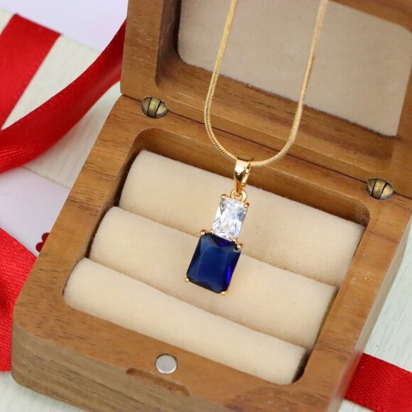 "Royal Blue Pendant with Gold-Plated Finish – Elegant Sparkle Charm, XPPT1807 - Picture 7 of 13